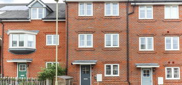 4 bedroom terraced house for sale