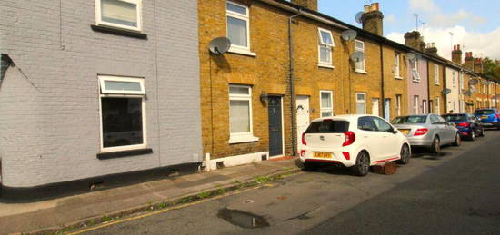 2 bedroom terraced house