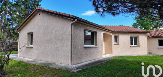 Maison traditionnelle de plain-pied  à vendre, 5 pièces, 3 chambres, 116 m²