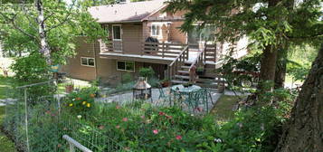 6472 EWEN ROAD, 100 Mile House, British Columbia