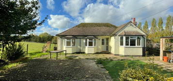 4 bedroom detached bungalow for sale