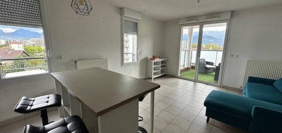 Location appartement 3 pièces 64 m²