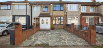 3 bed terraced house for sale