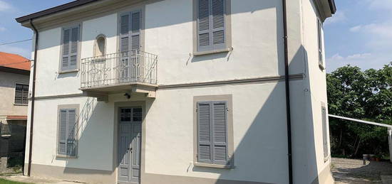 Casa Indipendente Rovescala [Cod. rif 3097977VRG]