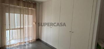 Apartamento T2 - Agualva, Cacém