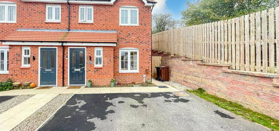 2 bedroom semi-detached house for sale