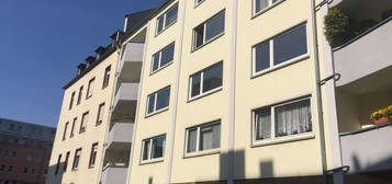 WRS Immobilien - 2 Zimmer Wohnung im Herzen des Ostend von Frankfurt - ruhige Anliegerstrasse