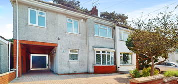 4 bed semi-detached house to rent