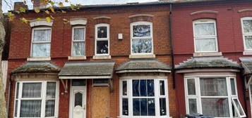 4 bedroom terraced house for sale