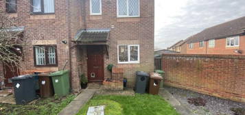 2 bedroom end of terrace house