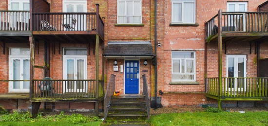 Flat to rent in The Ashbourne, Drewry Court, Uttoxeter New Road DE22