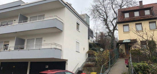 Sehr gut gelegene 1Zimmer Whg mit großem Balkon