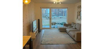 Flat to rent in Chrome Apartments, Harrow HA1