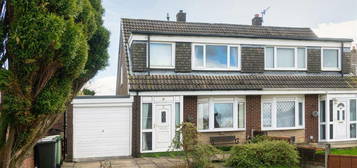 3 bedroom semi-detached house for sale