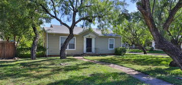 933 Ballinger St, Abilene, TX 79605