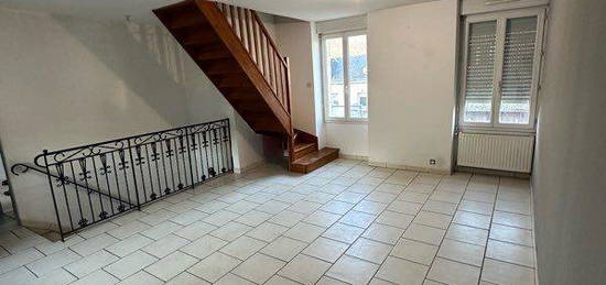 Appartement à louer 4 pièces