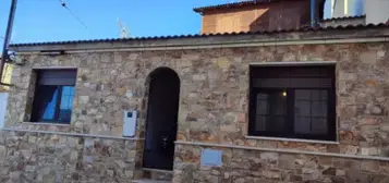 Casa pareada en Sant Feliu de Codines