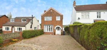 3 bed detached house for sale