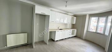 BALIKESR/EDREMT SOANYEMEZ MAH FIRSAT DARE3+1 ARAKAT 160 M2