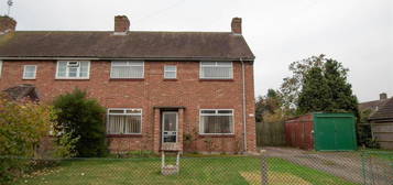 3 bedroom semi-detached house to rent