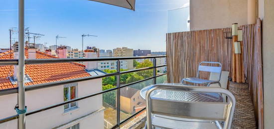 Appartement T4 75,83 m² - balcon - lyon 08