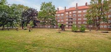 1 bedroom ground floor flat for sale