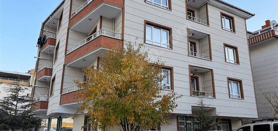 ALSANCAK MAH. PAZAR YANI 3+1 KİRALIK DAİRE