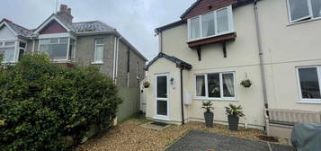 4 bedroom semi-detached house