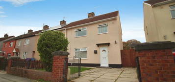 3 bedroom semi-detached house for sale