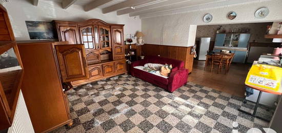 Maison de ville 2 étages  à vendre, 4 pièces, 3 chambres, 85 m²