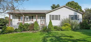 3570 Old Yorktown Rd, Yorktown Heights, NY 10598