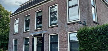 Kamer uur van Groningen en half uur van Leeuwarden