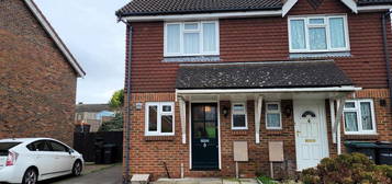 2 bedroom semi-detached house to rent