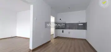 HALO reality - Predaj, trojizbový byt Trnava, novozrekonštruovaný v dobrej lokalite