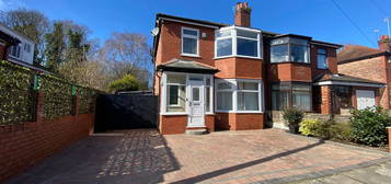 3 bed semi-detached house to rent