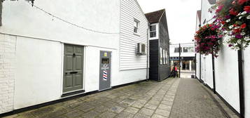 Flat to rent in Baker Mews, High Street, Maldon CM9