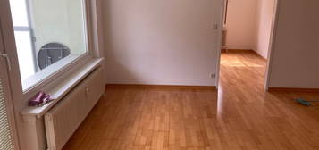 Gemütliche 3 Zimmerwohnung mit Loggia im Grünen und doch in Stadtnähe Mödling