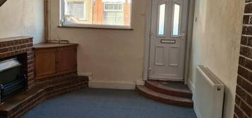 2 bedroom terraced house