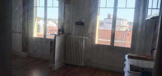 Appartement bon emplacement