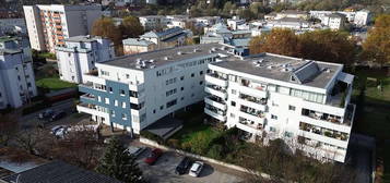 Helle Kleinwohnung mit Loggia + Tiefgaragenstellplatz in der Paracelsusgasse 16