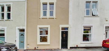 2 bedroom terraced house