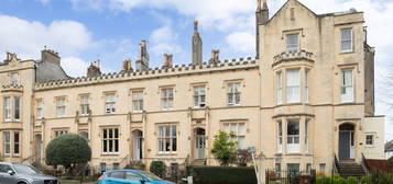 Flat for sale in Wellington Square, Pittville, Cheltenham GL50