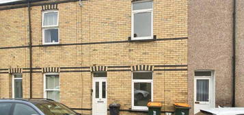 2 bedroom terraced house