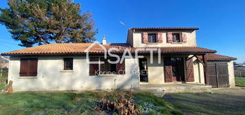 Maison traditionnelle  à vendre, 5 pièces, 4 chambres, 130 m²