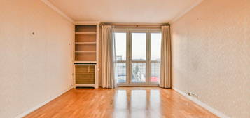 Appartement  à vendre, 3 pièces, 2 chambres, 61 m²