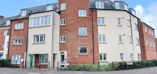 Flat for sale in Millgrove Street, Swindon, Wiltshire SN25