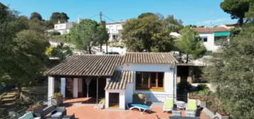 Chalet unifamiliar en Carrer del Xiprer