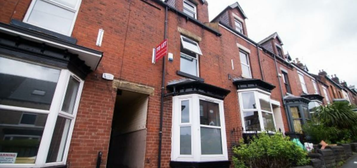 4 bedroom terraced house