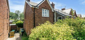 3 bed end terrace house for sale