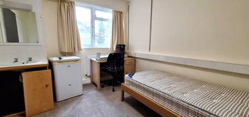 1 bedroom house share